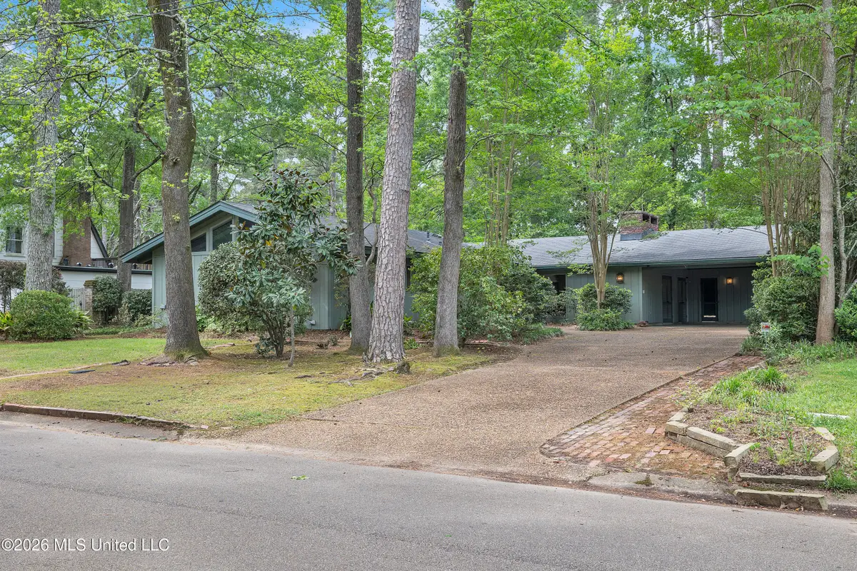 5415 Kaywood Drive, Jackson, MS 39211 - #1