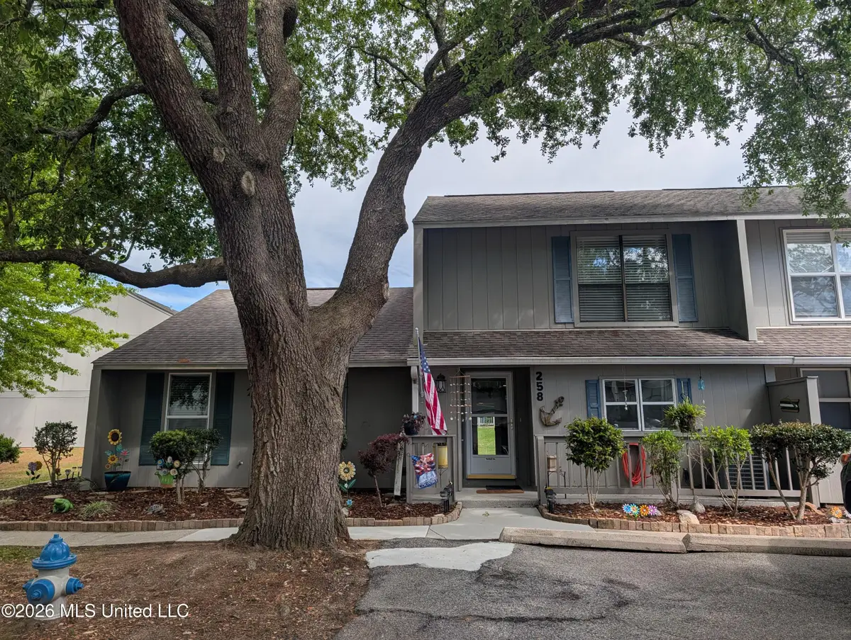 258 Highpoint Drive, Diamondhead, MS 39525 - #1