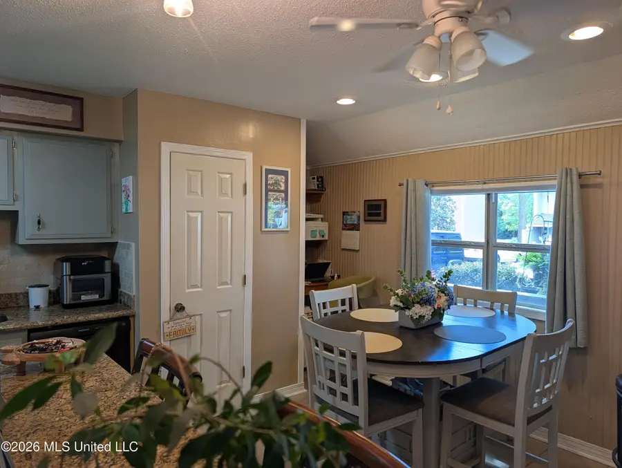 258 Highpoint Drive, Diamondhead, MS 39525 - #3