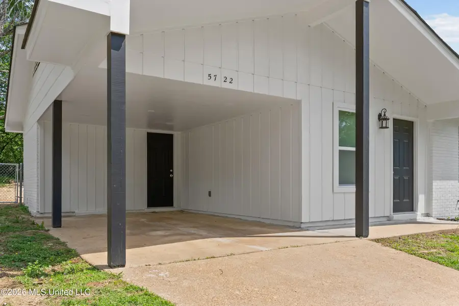 5722 Chickasaw Drive, Horn Lake, MS 38637 - #2