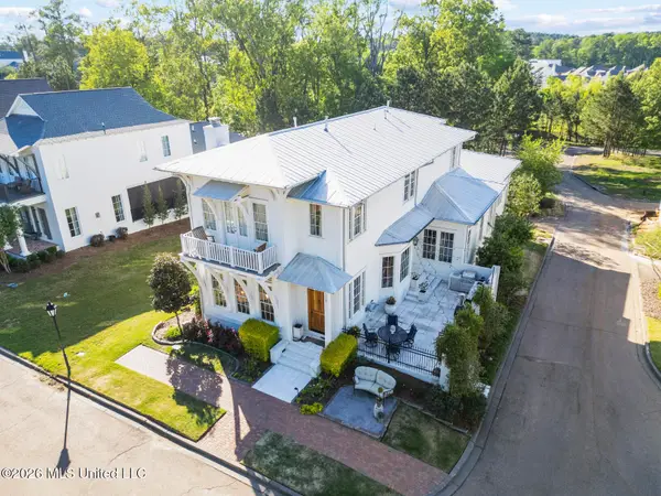 208 N Natchez Drive, Madison, MS 39110