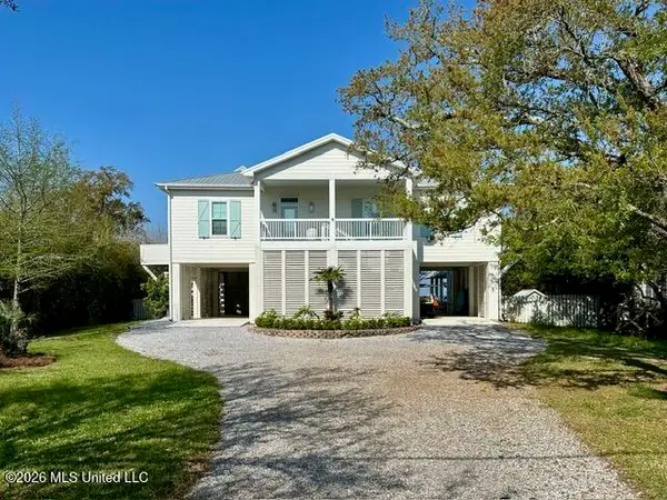 205 Sandy Hook Drive, Pass Christian, MS 39571