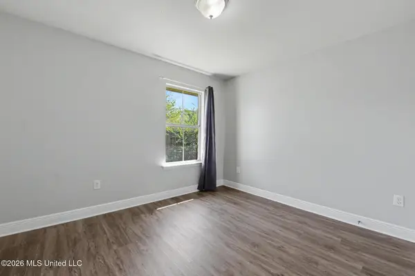 10601 Roundhill Drive, Gulfport, MS 39503