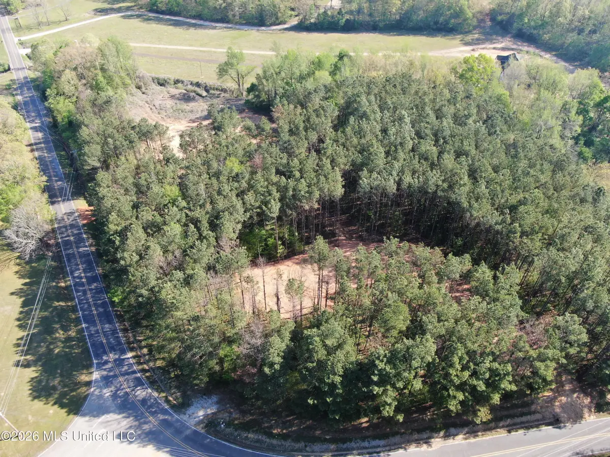 2500 S Slayden Road, Holly Springs, MS 38635 - #1