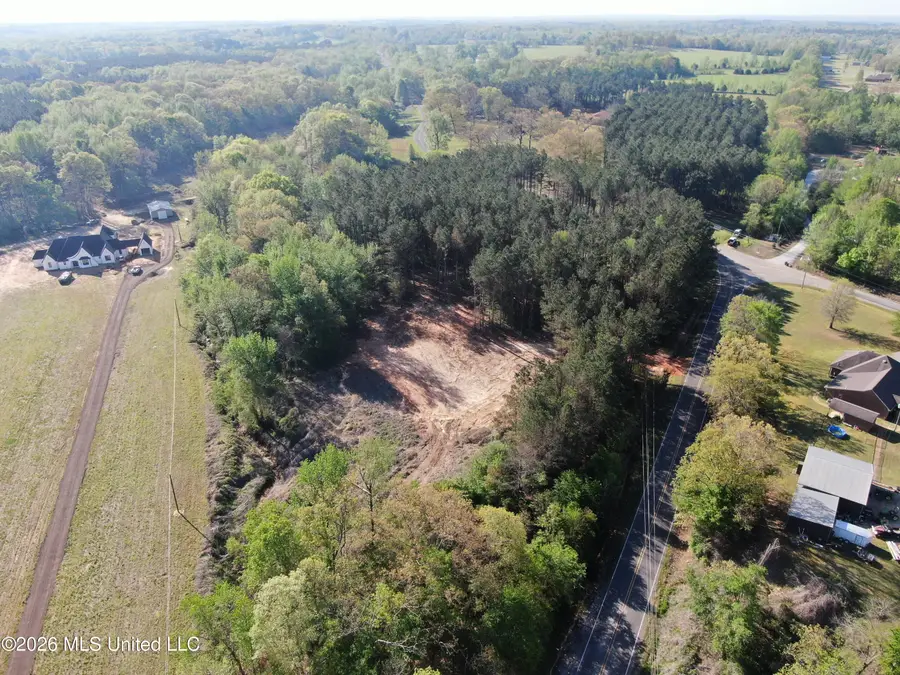 2500 S Slayden Road, Holly Springs, MS 38635 - #2