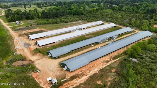 53 Jones Chapel Road, Collins, MS 39428