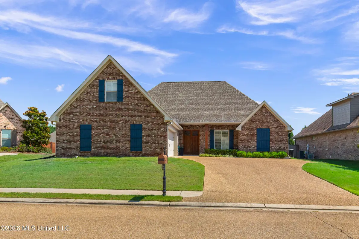 670 Hidden Hills Crossing, Brandon, MS 39047 - #1