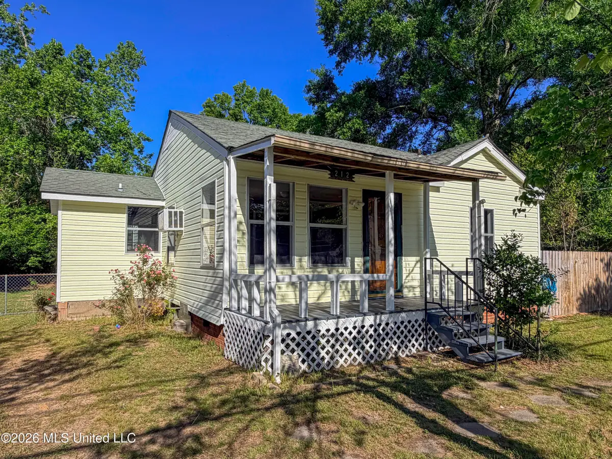 212 N George Street, Petal, MS 39465 - #1