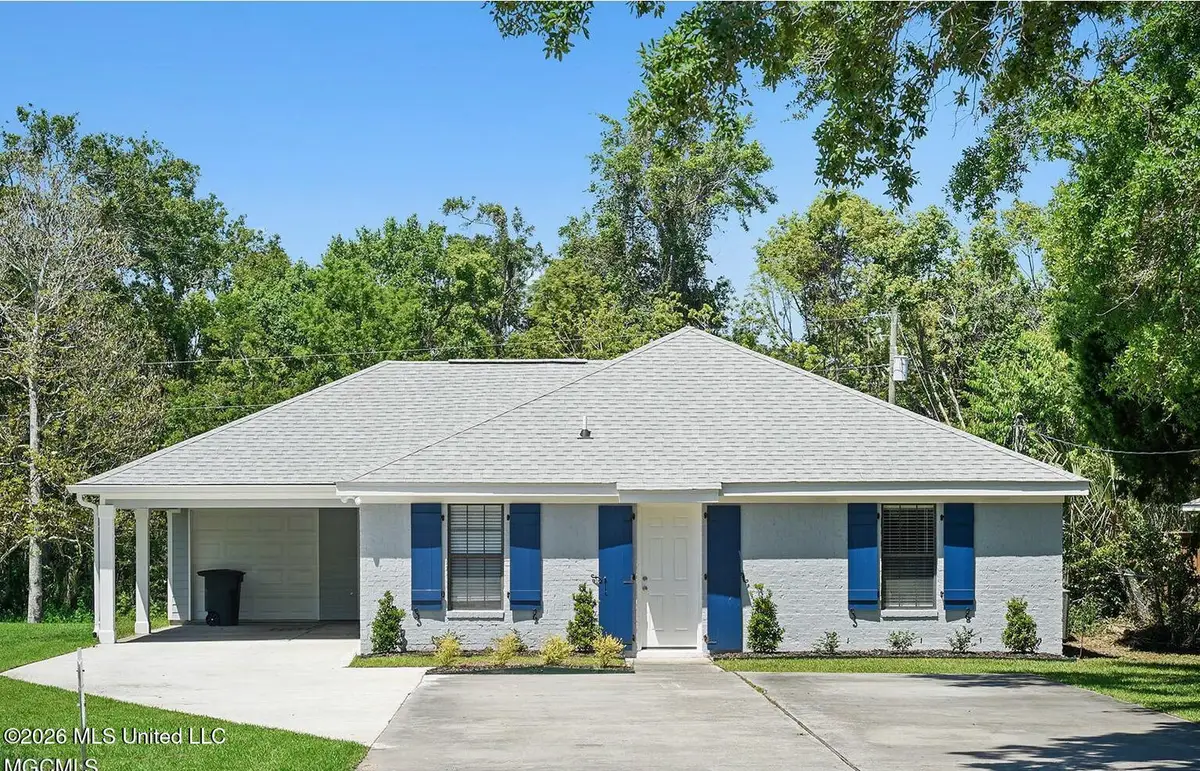 405 Ulman Avenue, Bay Saint Louis, MS 39520 - #1
