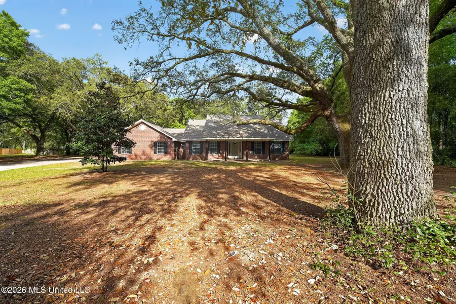 1528 S 11th Street, Ocean Springs, MS 39564 - #2