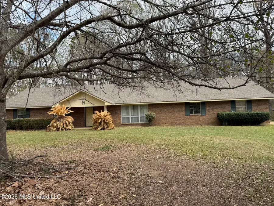 15 Greenfield Drive, Natchez, MS 39120 - #3