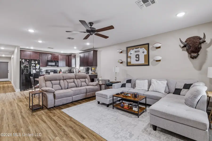 609 Nichols Place, West Monroe, LA 71291 - #3