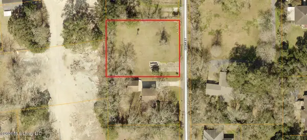 4515 Cedar Street, Pascagoula, MS 39567