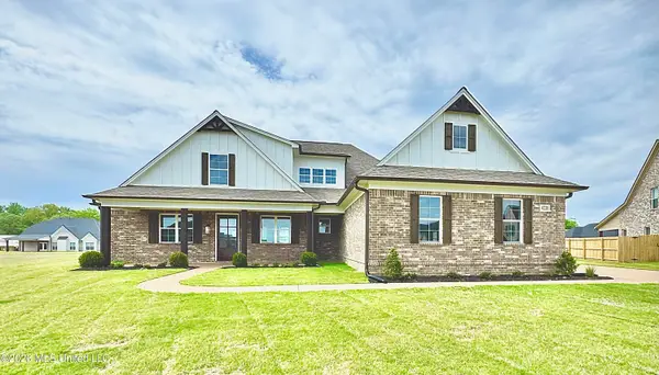 4220 Adriane Cove, Nesbit, MS 38651