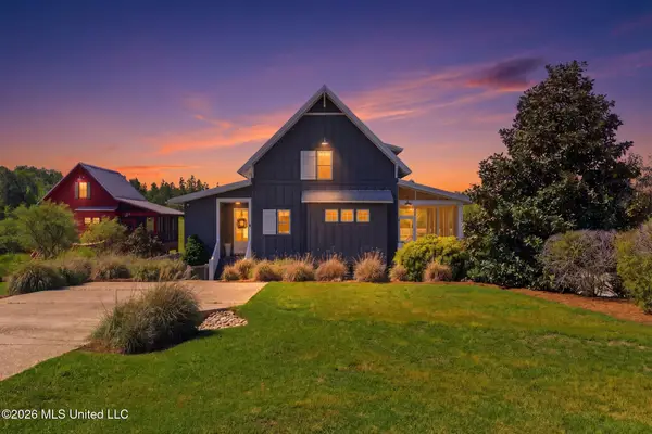 25 Pier Point, Lumberton, MS 39455