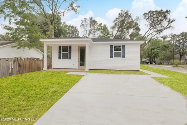 8713 Barnacle Boulevard, Ocean Springs, MS 39564