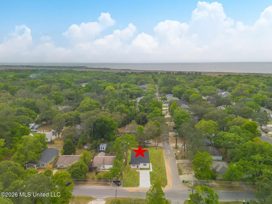 8713 Barnacle Boulevard, Ocean Springs, MS 39564 - #2