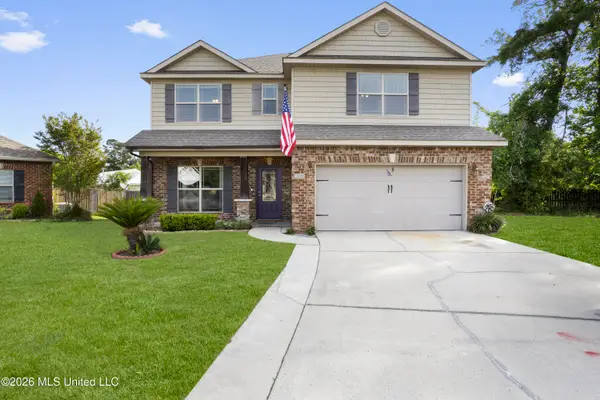 950 Old Towne Street, Gulfport, MS 39507