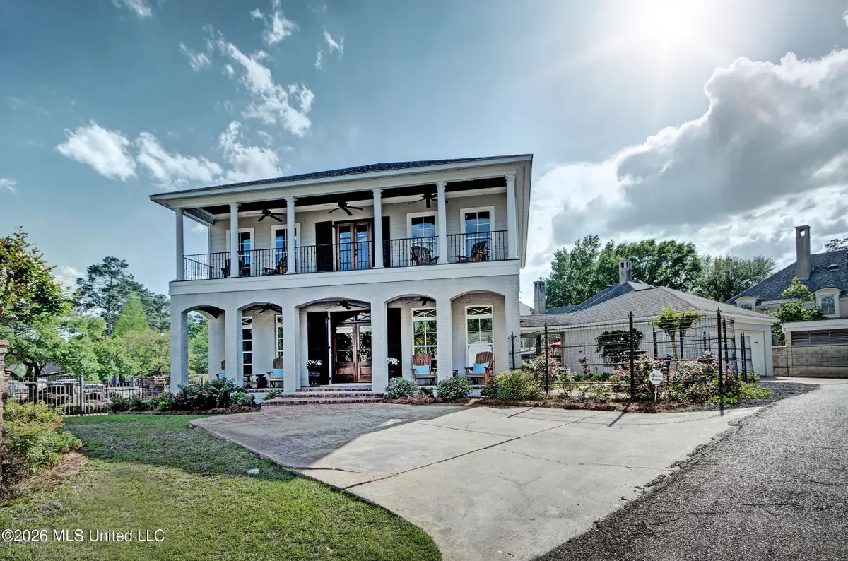 1 Fondren Green Circle, Jackson, MS 39216 - #1