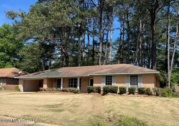 1132 Verbena Street, Jackson, MS 39212 - #3