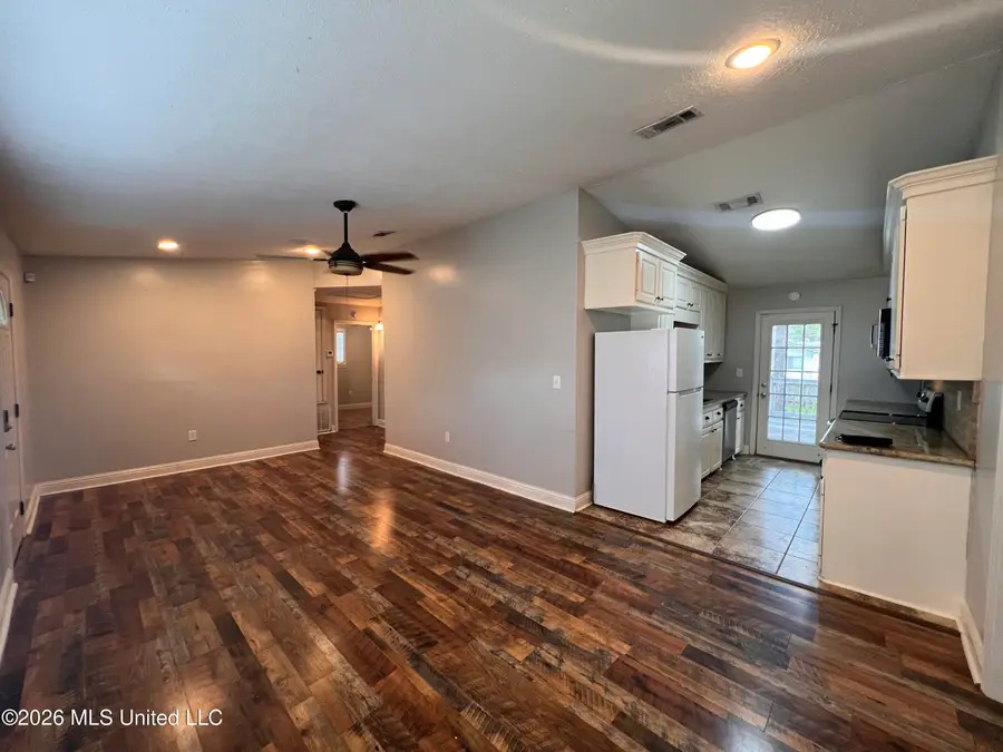 4126 Nancy Street, Pearl, MS 39208 - #3