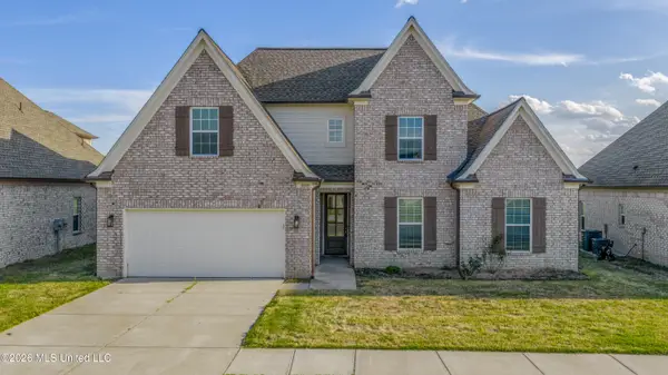 9155 Lakeside Circle, Walls, MS 38680