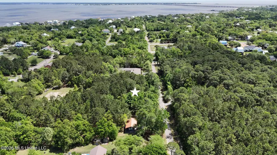 321 Julia Street, Bay Saint Louis, MS 39520 - #3