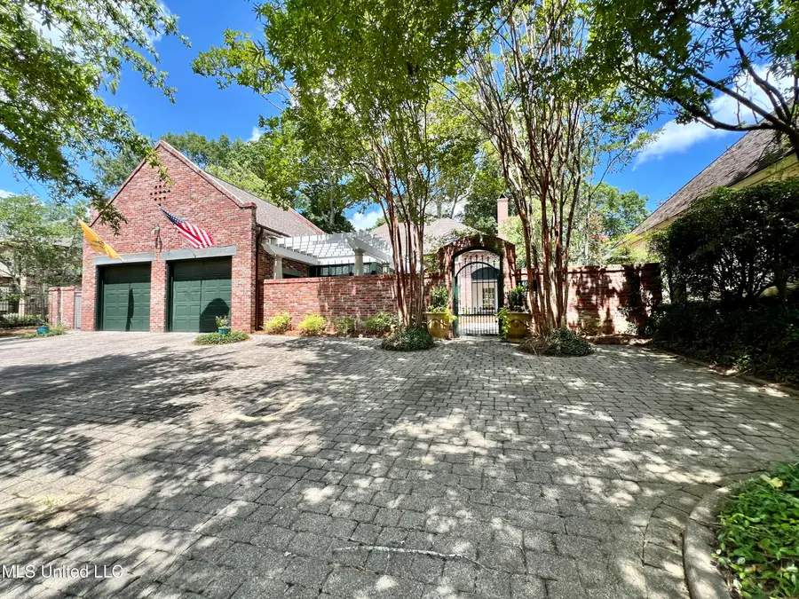 409 Roses Bluff Drive, Madison, MS 39110 - #2