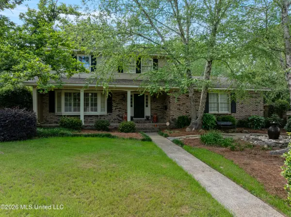 207 Southampton Road, Hattiesburg, MS 39401