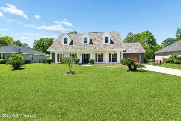 57143 E Diamondhead Drive, Diamondhead, MS 39525