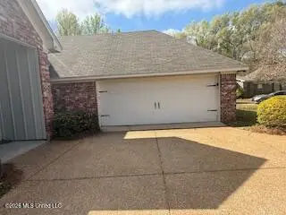 107 Moss Creek, Canton, MS 39046 - #2