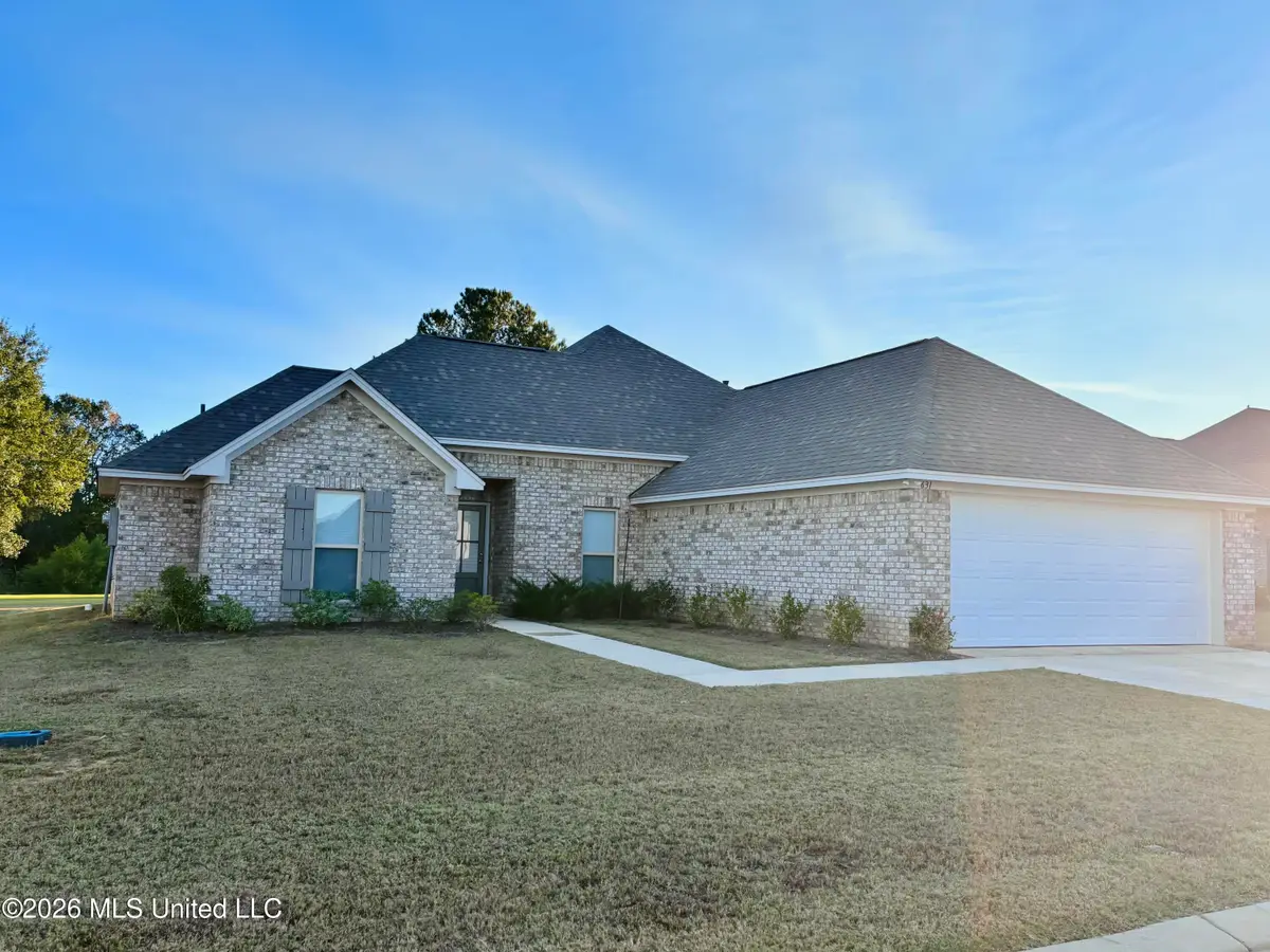 631 Westfield Drive, Pearl, MS 39208 - #1