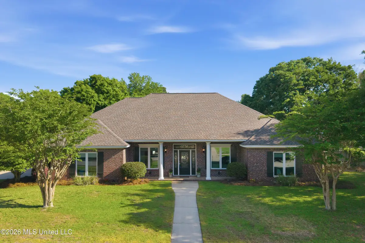 106 Surgeres Place, Ocean Springs, MS 39564 - #1