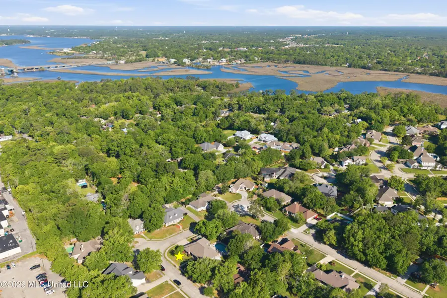 106 Surgeres Place, Ocean Springs, MS 39564 - #2