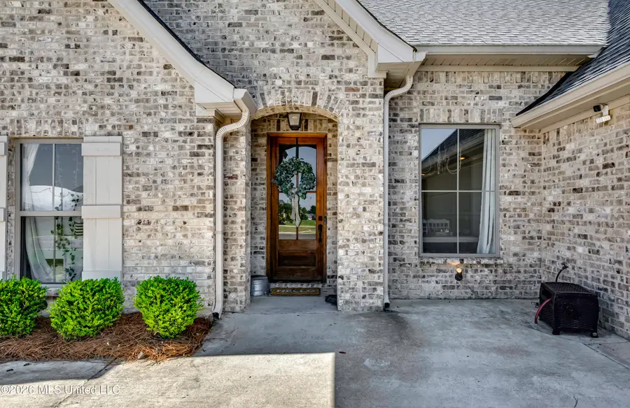 1006 Kensington Drive, Flowood, MS 39232 - #2