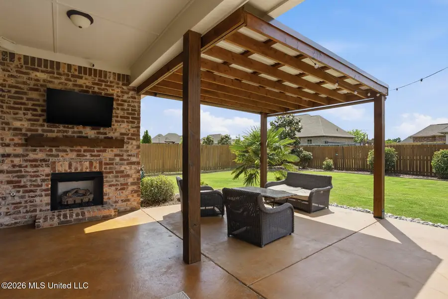 157 Falls Crossing, Madison, MS 39110 - #2