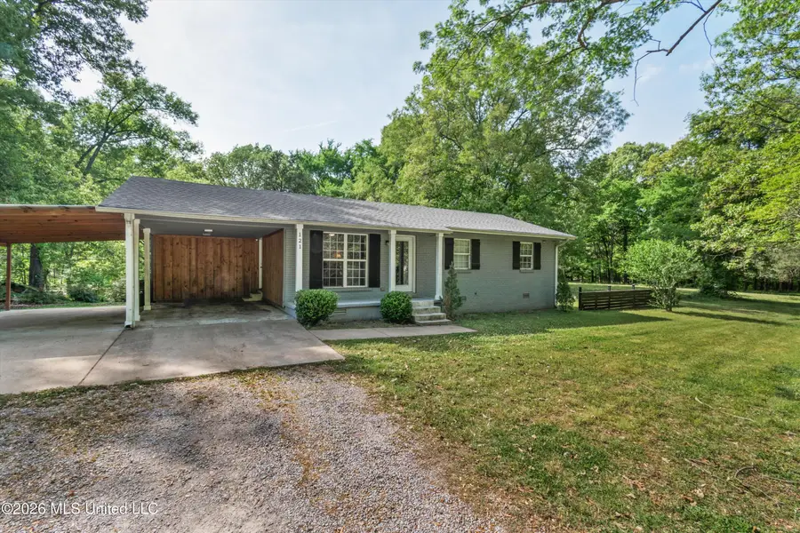 121 Carol Lane, Byhalia, MS 38611 - #2