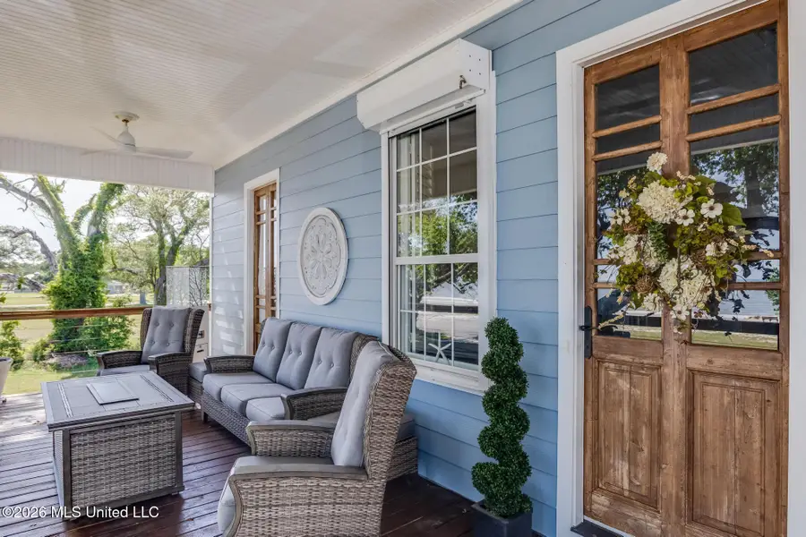432 W Beach Boulevard, Long Beach, MS 39560 - #2