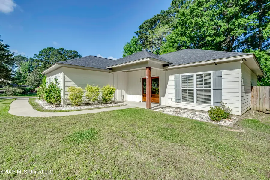 203 Lotus Drive, Brandon, MS 39047 - #3