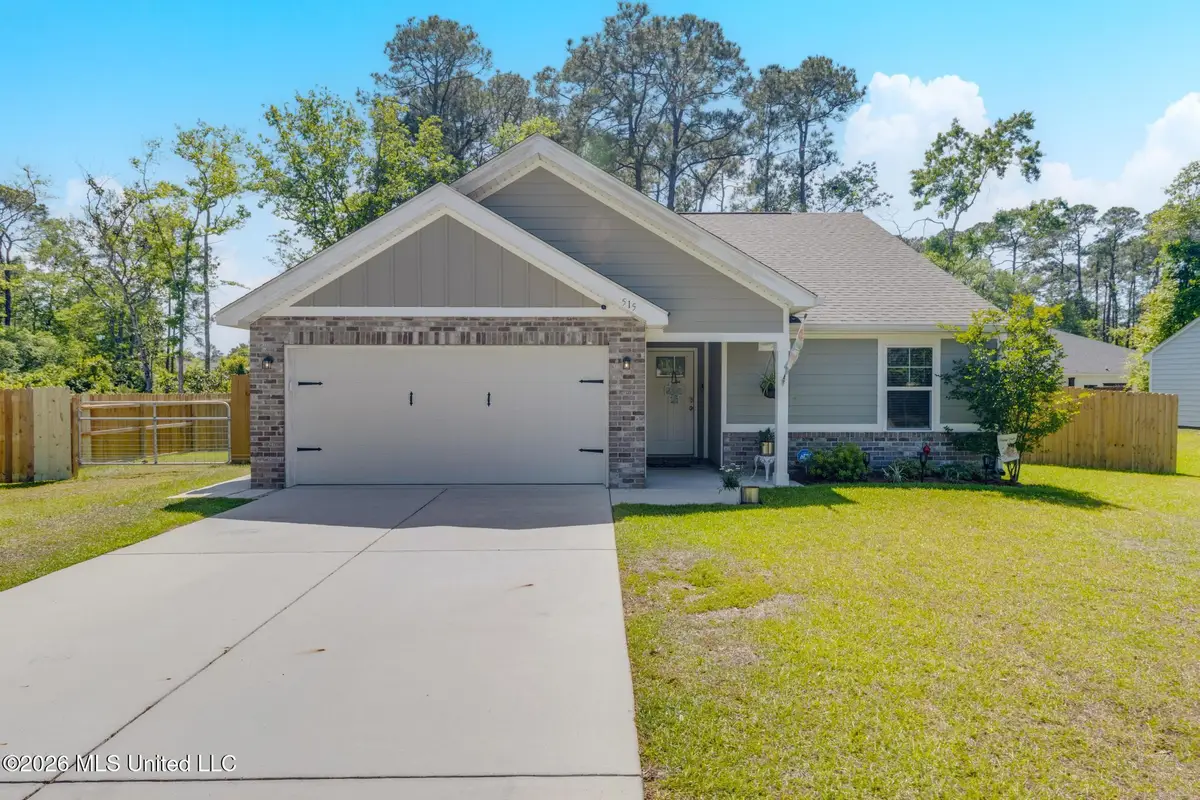 515 Peach Street, Ocean Springs, MS 39564 - #1