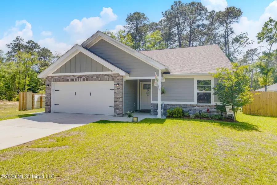 515 Peach Street, Ocean Springs, MS 39564 - #2