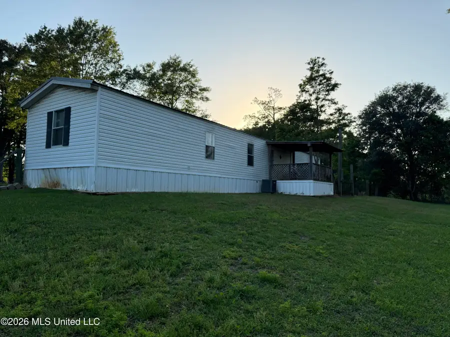 114 Poplar Avenue, Carriere, MS 39426 - #3