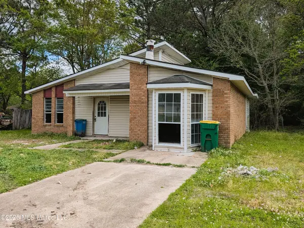 7208 Greenbriar Street, Ocean Springs, MS 39564