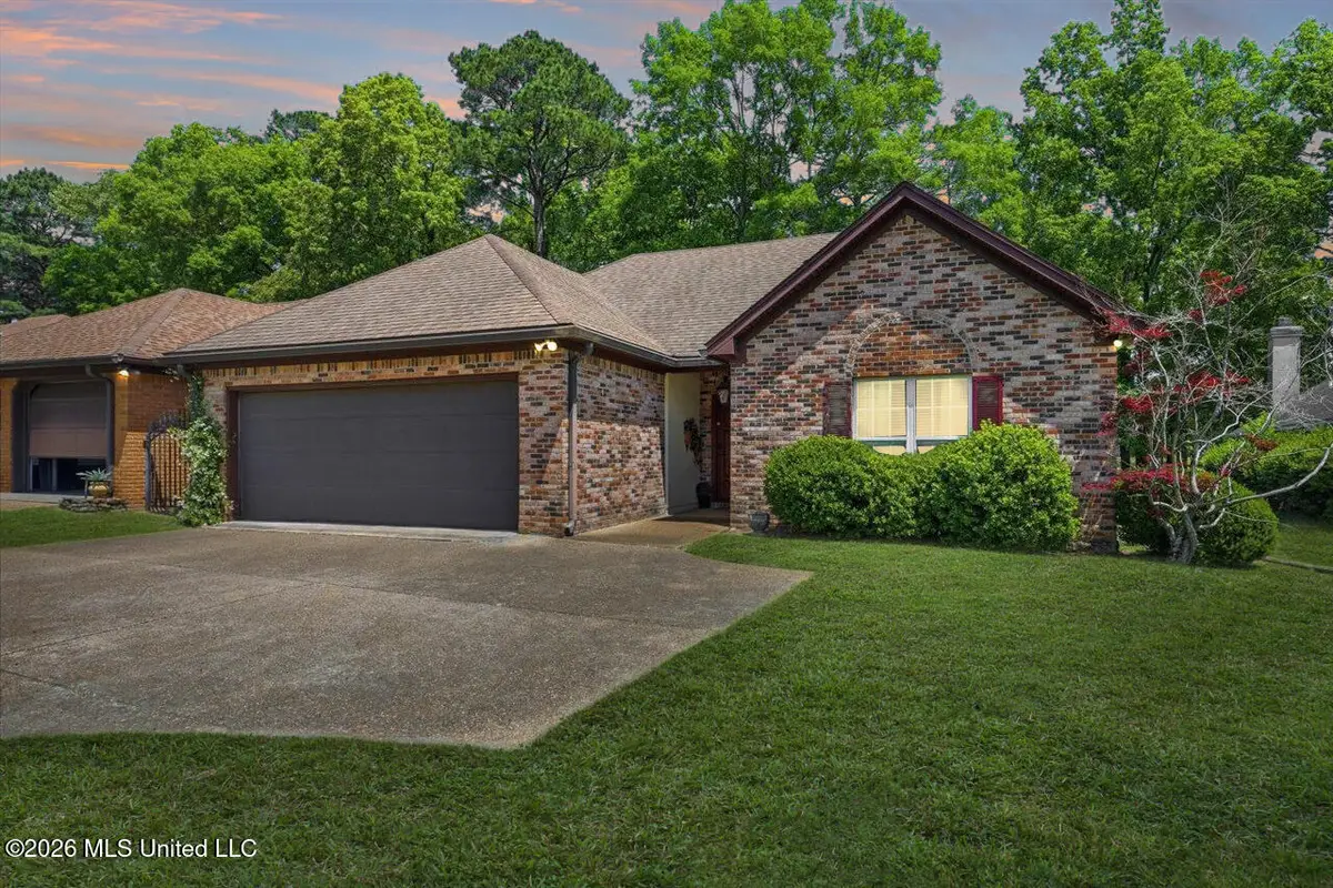 449 Bradford Drive, Brandon, MS 39047 - #1