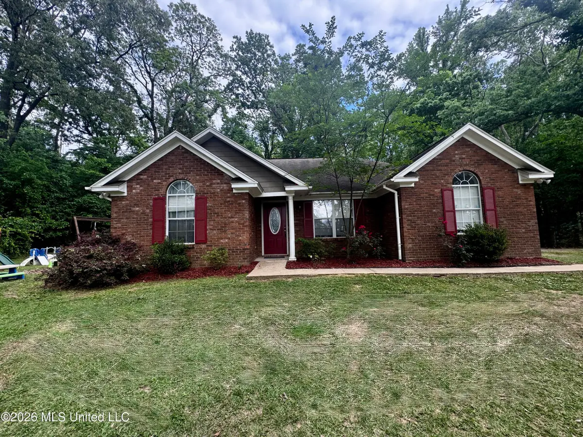 1830 Woodlawn Avenue, Yazoo City, MS 39194 - #1