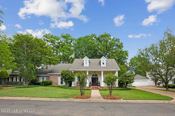5366 Carolwood Drive, Jackson, MS 39211