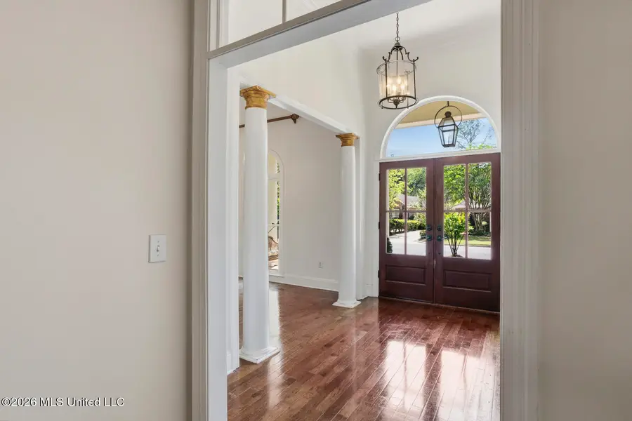 5366 Carolwood Drive, Jackson, MS 39211 - #3