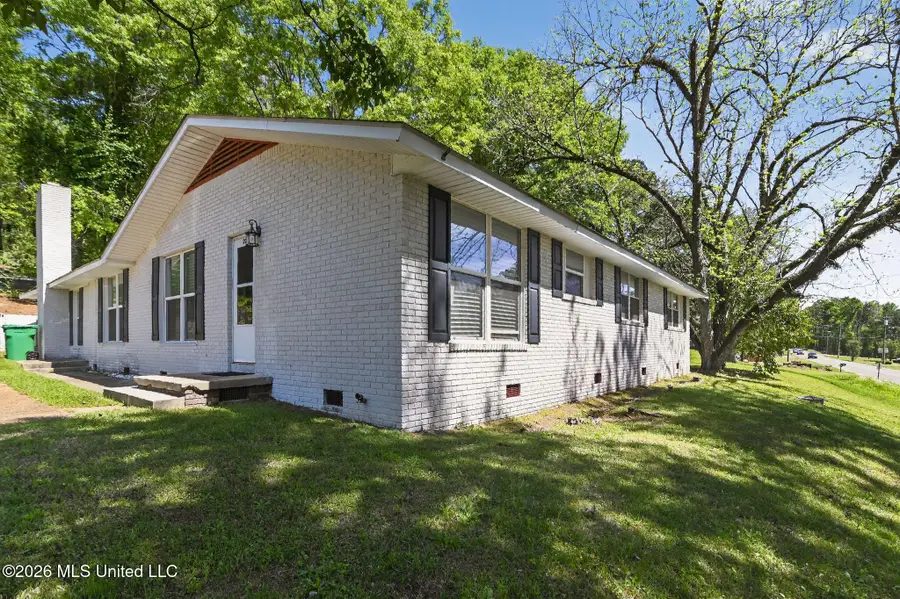 20 Covington Road, Columbus, MS 39705 - #2