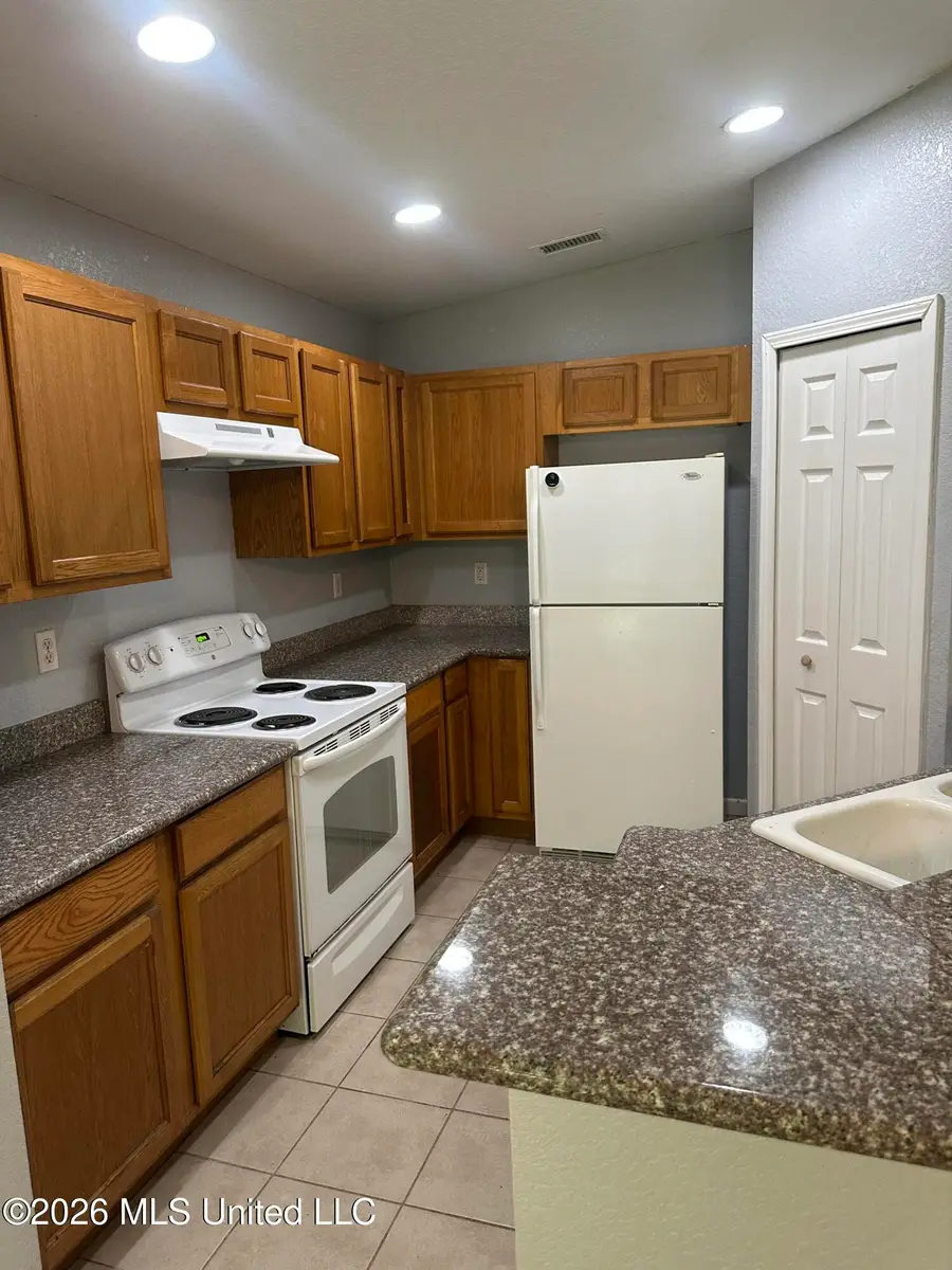 6059 E Choctaw Street, Bay Saint Louis, MS 39520 - #3