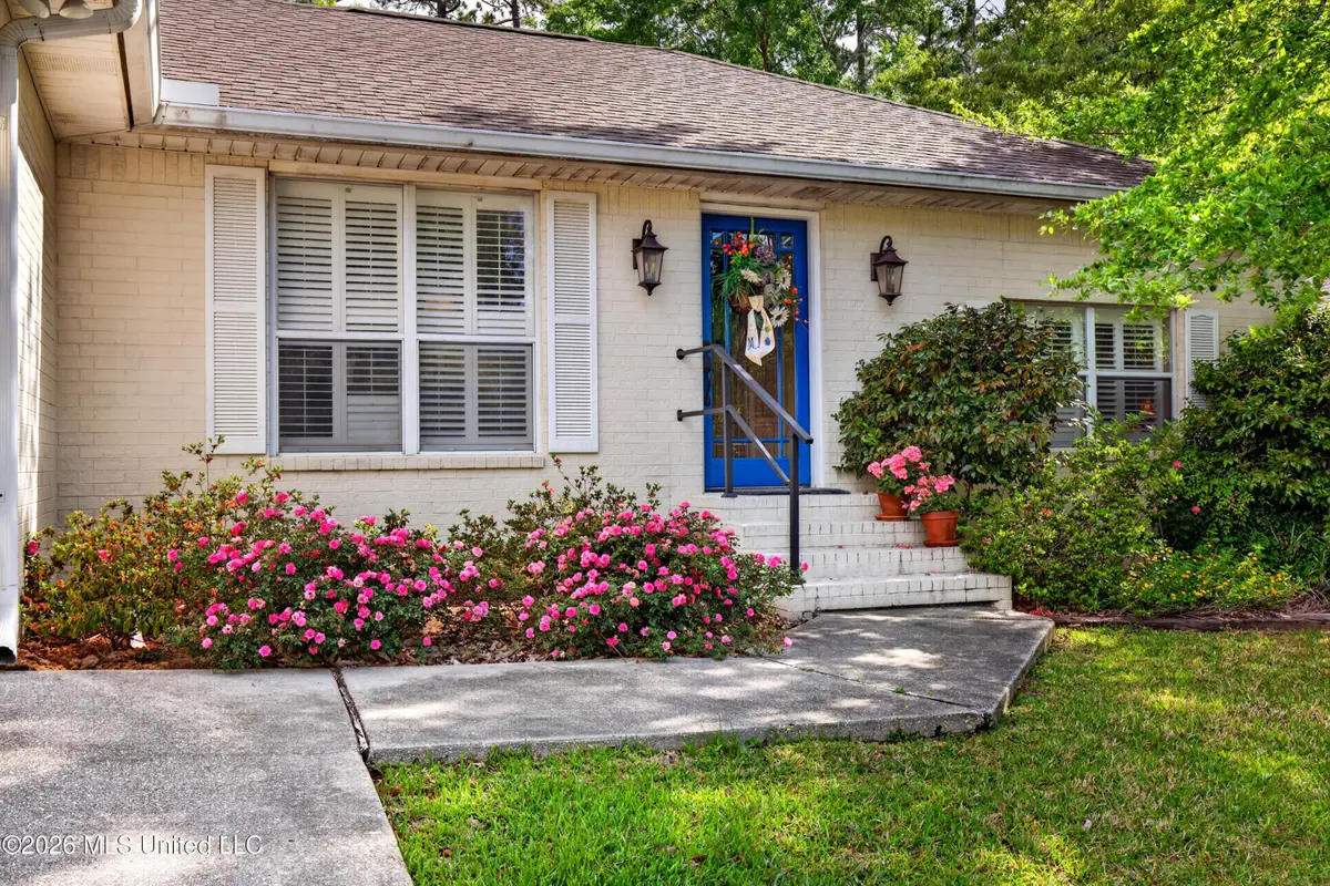 89364 E Diamondhead Drive, Diamondhead, MS 39525 - #1